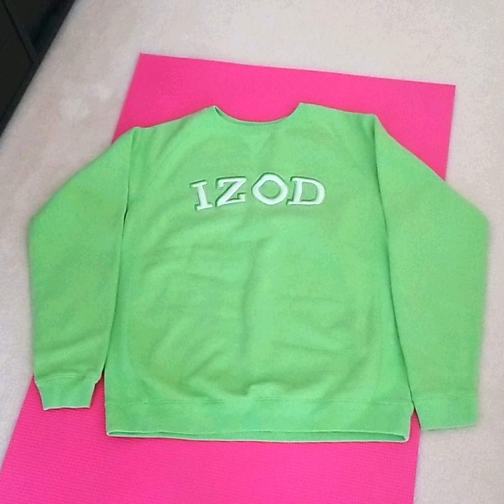 IZOD Women's Perform Crew Neck Sweatshirt